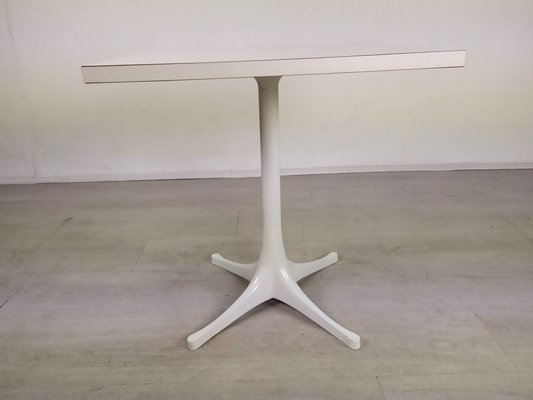 Pedestal Table from George Nelson-EAD-954020