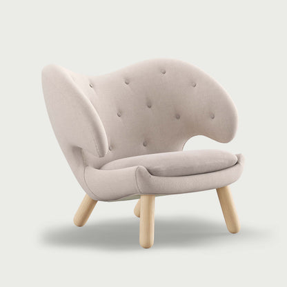 THE PELICAN CHAIR (With Buttons) — Hallingdal | 103 / 113 / Oak Clear Oil