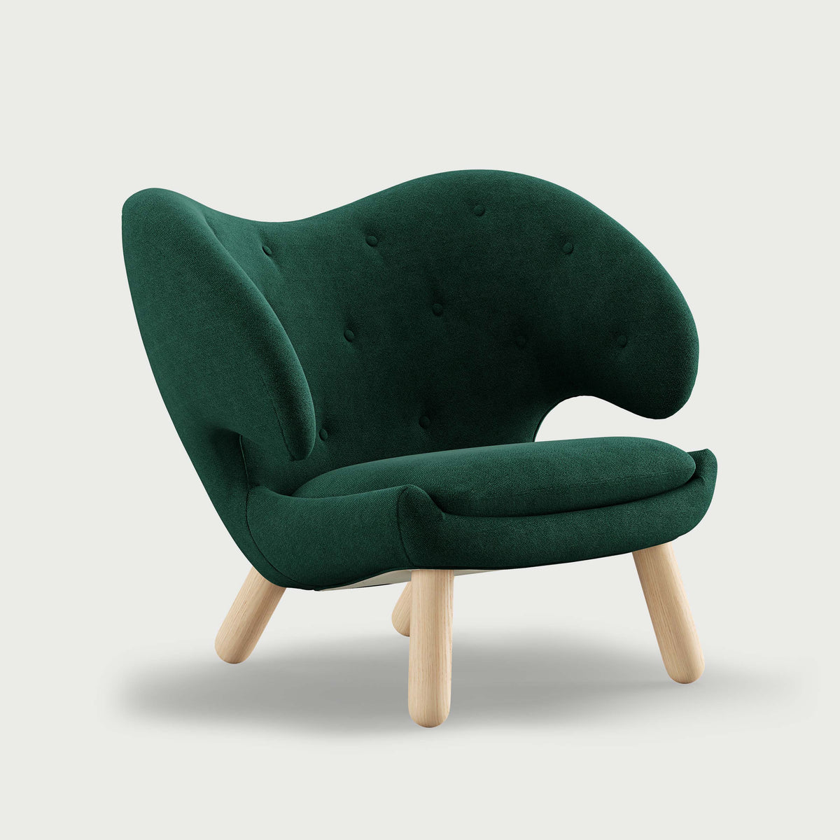 THE PELICAN CHAIR (With Buttons) — Vidar | 1062 / Oak Clear Oil