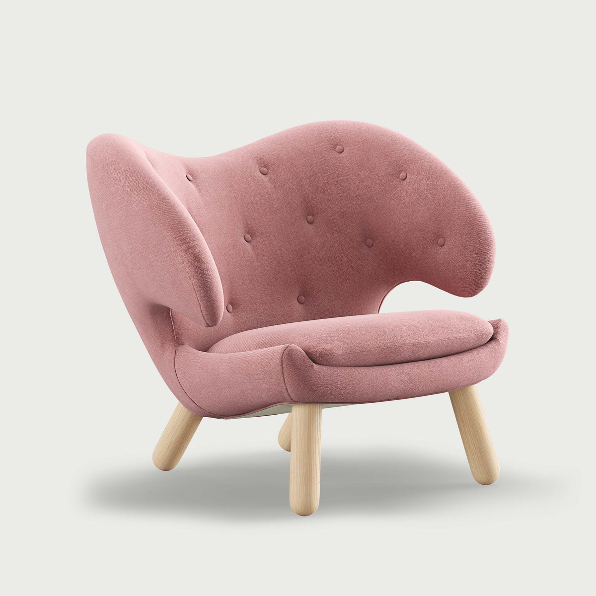 THE PELICAN CHAIR (With Buttons) — Vidar | 633 / Oak Clear Oil