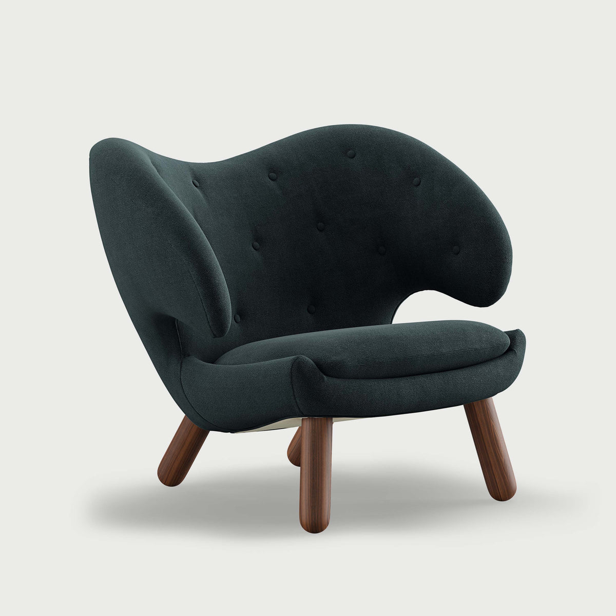 THE PELICAN CHAIR (With Buttons) — Vidar | 182 / Walnut