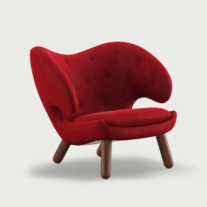 THE PELICAN CHAIR (With Buttons) — Vidar | 582 / Walnut