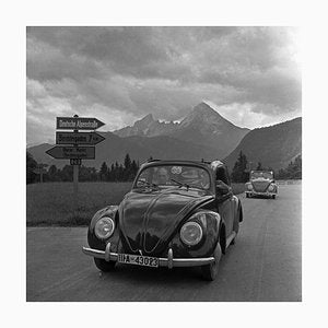 People Traveling in Volkswagen Beetle, Germany, 1939, Printed 2021-DYV-1021833