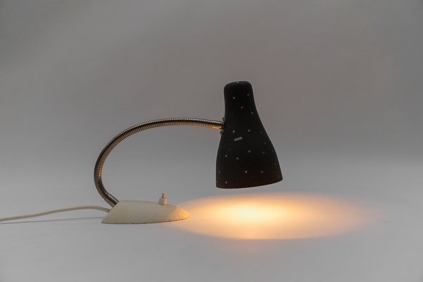 Petite Mid-Century Modern Table Lamp, 1960s-KQB-1748044