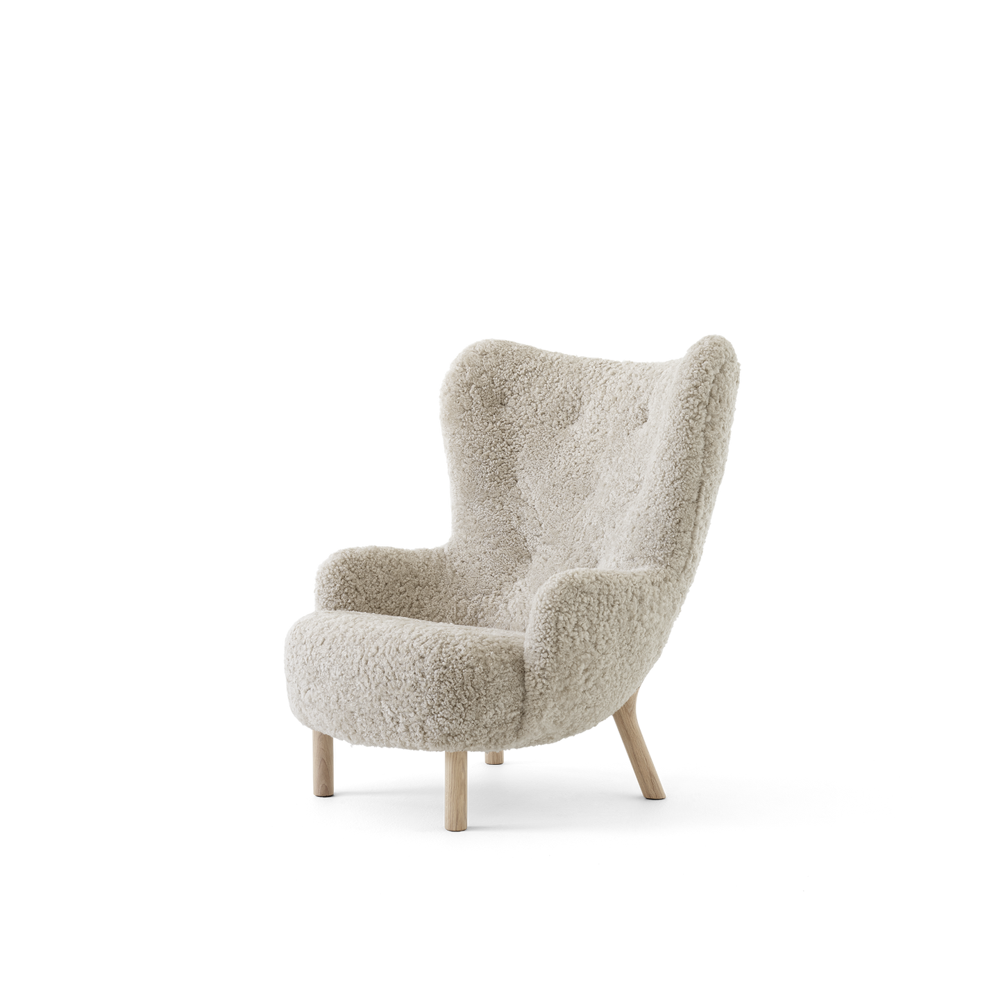 Petra VB3 Armchair by &tradition #Sheepskin Moonlight/Oiled Oak