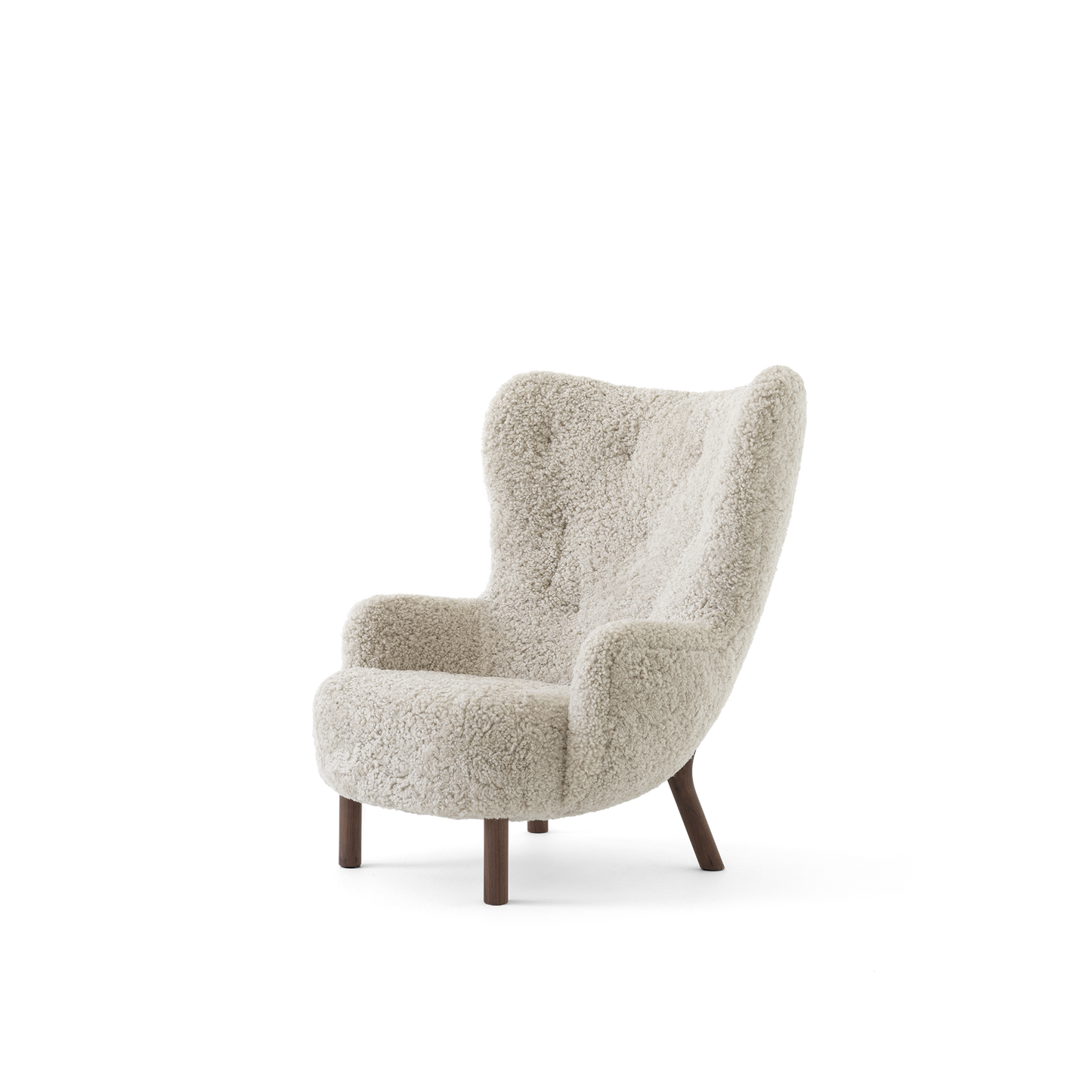 Petra VB3 Armchair by &tradition #Sheepskin Moonlight/Oiled Walnut