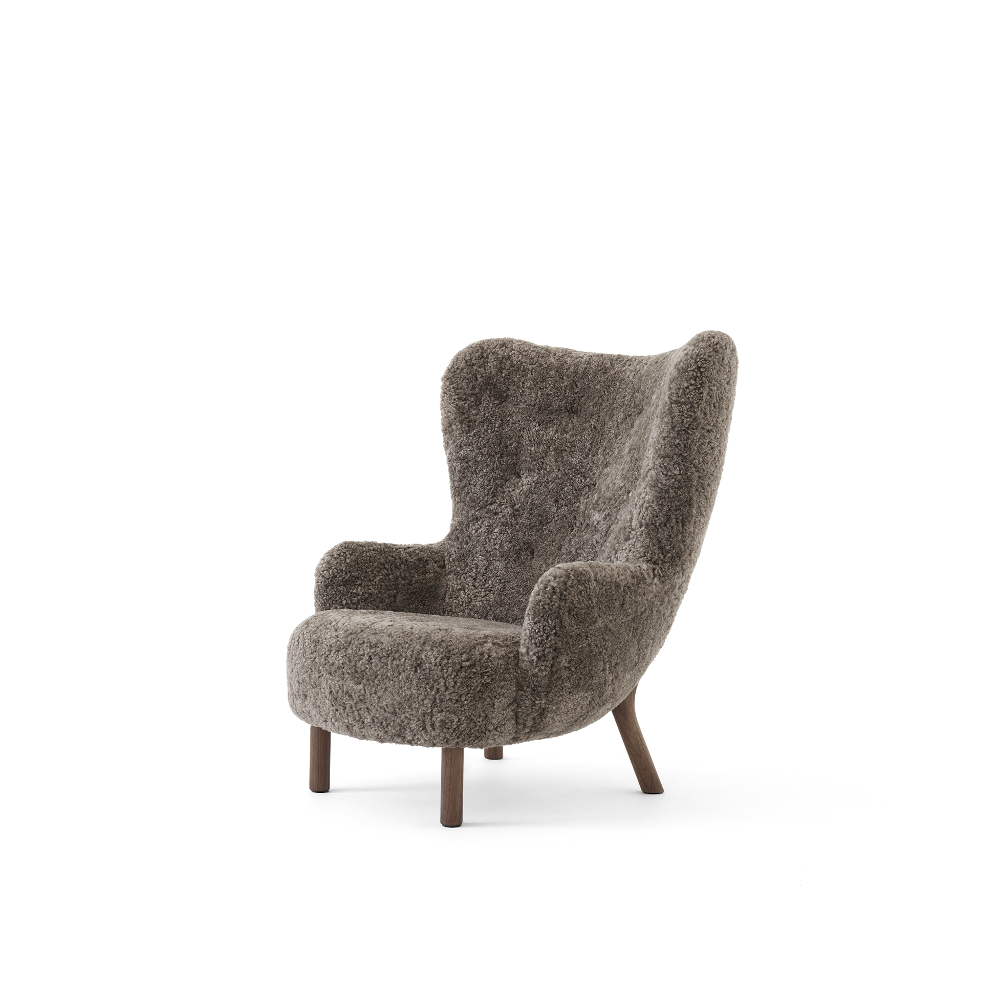 Petra VB3 Armchair by &tradition #Sheepskin Sahara/Oiled Walnut