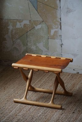 PH41 Folding Stool in Oak and Leather by Poul Hundevad, 1960s-MXF-1764201