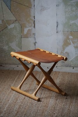 PH41 Folding Stool in Oak and Leather by Poul Hundevad, 1960s-MXF-1764201