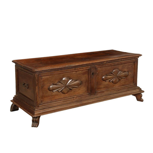 Piedmontese Chest in Walnut