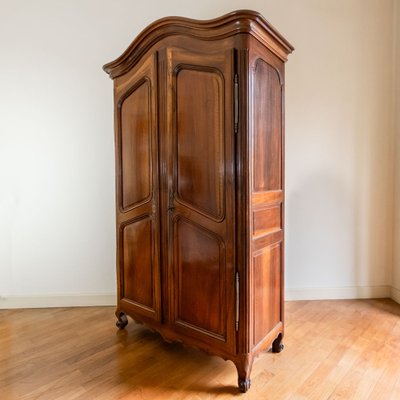 Piedmontese Walnut Wardrobe, 1700s-NEL-1796478