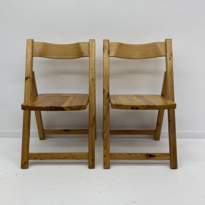 Pinewood Folding Chairs, 1970s, Set of 2-BGP-1029930