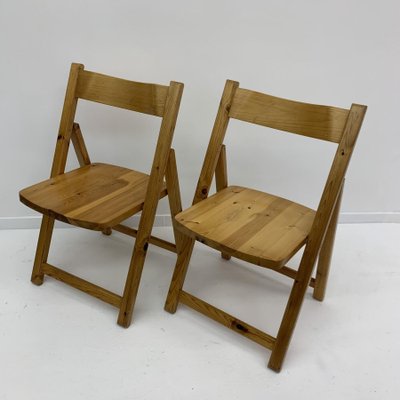 Pinewood Folding Chairs, 1970s, Set of 2-BGP-1029930