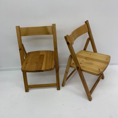 Pinewood Folding Chairs, 1970s, Set of 2-BGP-1029930