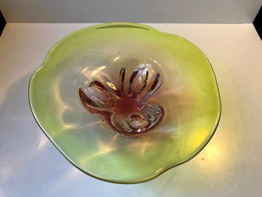 Pink and Green Murano Centerpiece Bowl by Archimede Seguso, 1950s-LCR-782553