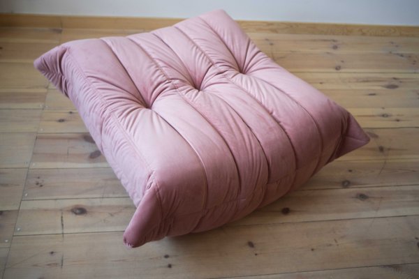 Pink Pearl Velvet Togo Pouf by Michel Ducaroy for Ligne Roset-IXA-1309441