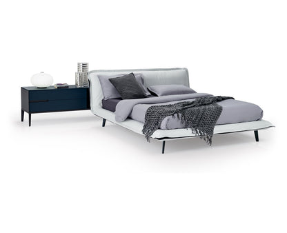 Natuzzi Italia PIUMA 패브릭 더블 침대 - 3/4 뷰