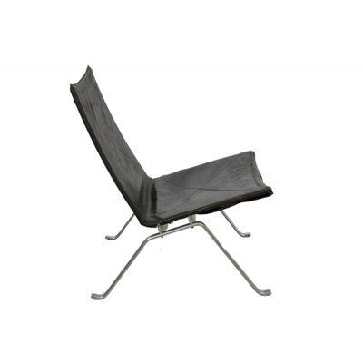 Pk-22 Lounge Chair in Patinated Black Leather by Poul Kjærholm, 1980s-MTD-1807559