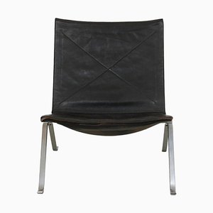 Pk-22 Lounge Chair in Patinated Black Leather by Poul Kjærholm, 1980s-MTD-1807559