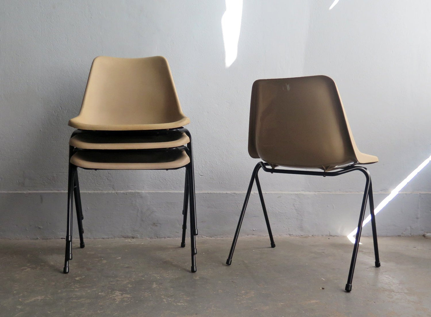 Plastic and Black Lacquered Metal Stacking Chairs, 1970s, Set of 4