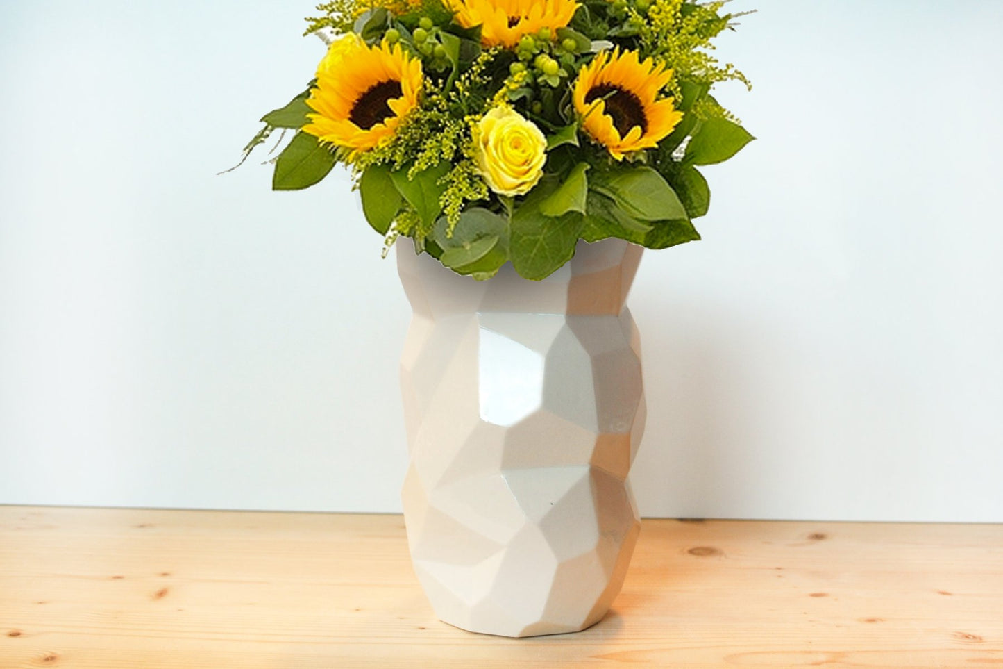 Poligon Vase from Studio Lorier