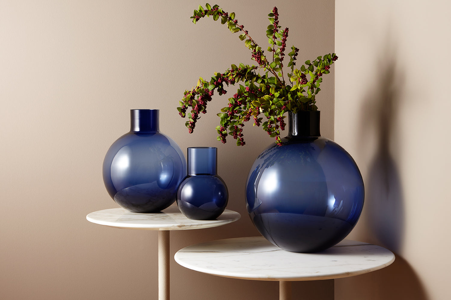 Poltrona Frau Blue Pallo Glass Vase