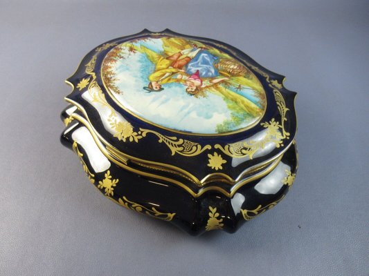 Porcelain Box Sèvres Finely Hand Painted Folk Chest of Chest, 1955-PWG-1751119