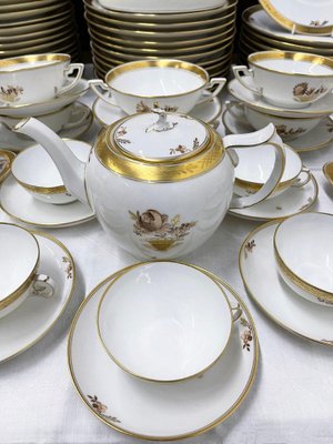 Porcelain Dinner Service from Royal Copenhagen, Denmark, 1961, Set of 110-UCH-1224890