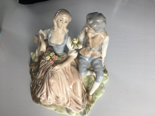 Porcelain Figure of Young Couple from Tenora Valencia, 1950s-WQQ-666561