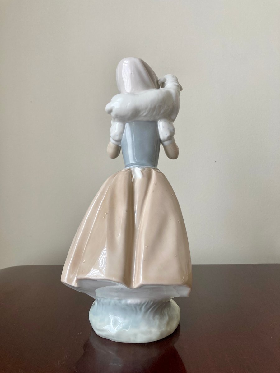 Porcelain Girl with Lam from Nao Lladro, 1970s