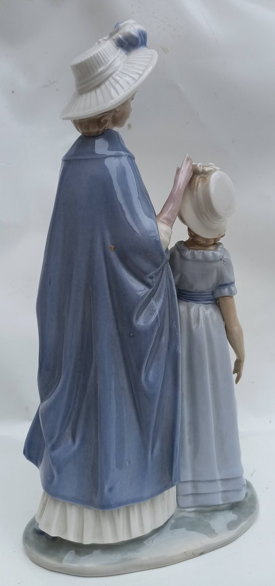 Porcelain Ladies from Lladro