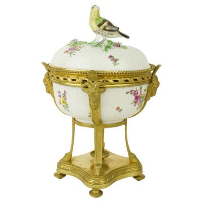 Porcelain Lidded Box with Bronze Details in the Style of Meissen, Paris, Late 19th Century-KMT-1069282