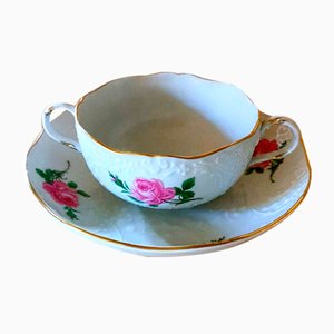 Porcelain Rose Broth Cups & Saucers with Embossed Decorations from Meissen, Set of 24-QRS-1138520