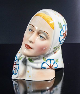 Porcelain Sculpture Antonio Ronzan, 1940s-OJE-2024304