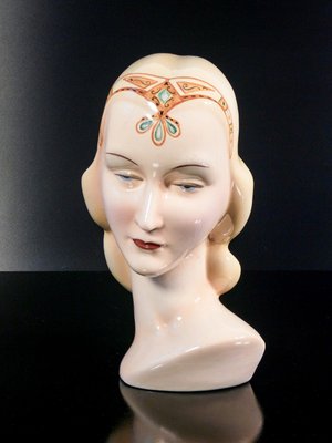 Porcelain Sculpture Lady by Antonio Ronzan, 1940s-OJE-2028719