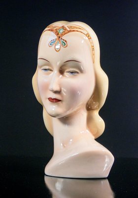 Porcelain Sculpture Lady by Antonio Ronzan, 1940s-OJE-2028719