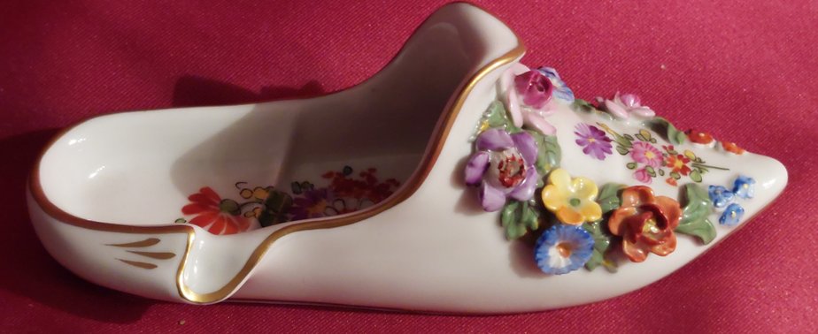 Porcelain Slipper from Dresden Porcelain-PDF-2041933