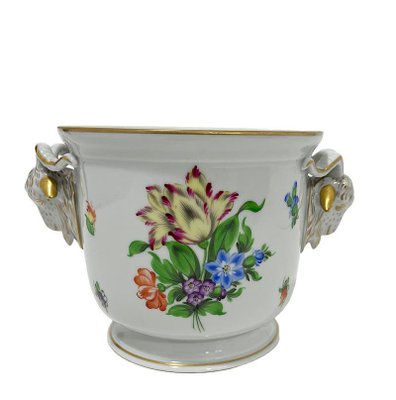 Porcelain Tulip Pattern Ram Head Cachepot from Herend Hungary, 1960s-UCH-1704928