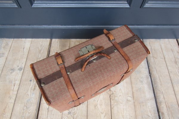 Post Carriage Travel Case-TAT-1340805