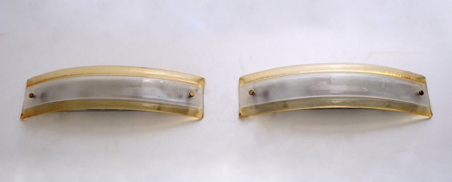 Postmodern Curved Sconces in Murano Glass from Leucos, 1980s, Set of 2-FER-978425