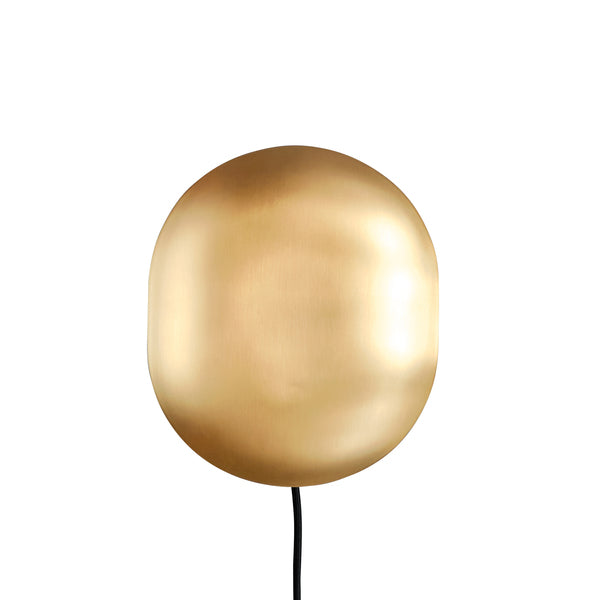 Clam Wall Lamp by 101 Copenhagen #Brass