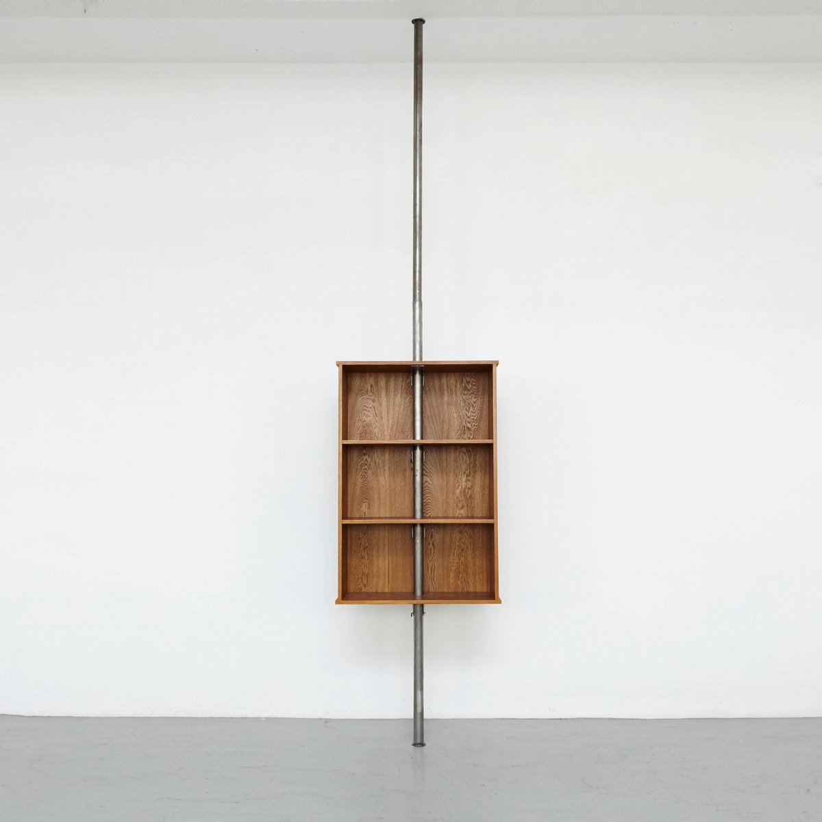 Prototype Bookshelf by Dada