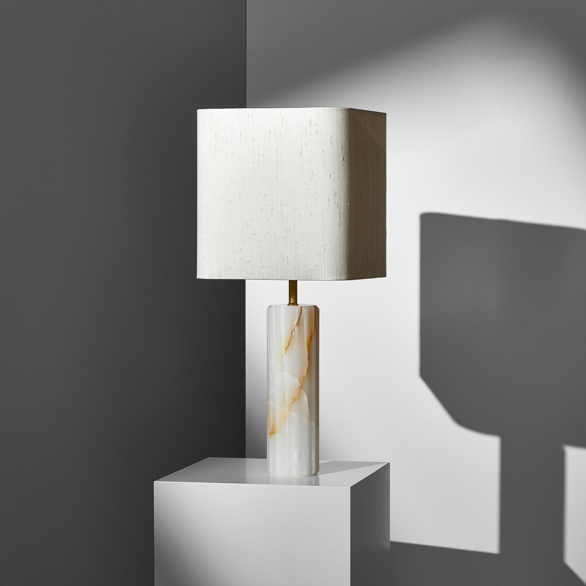 Proud Table Lamp by Lisette Rützou