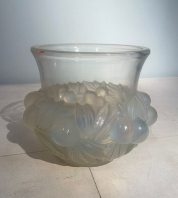 Prunes Vase by René Lalique, 1930s-KHC-1805241