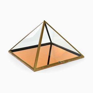 Pyramid Showcase Cabinet in Brass-NQ-955672