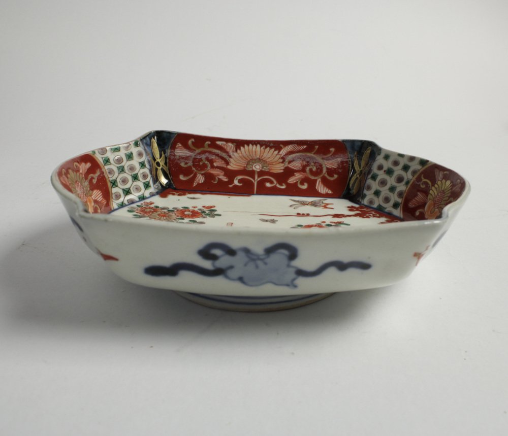 Qing Dynasty Bowl in Porcelain