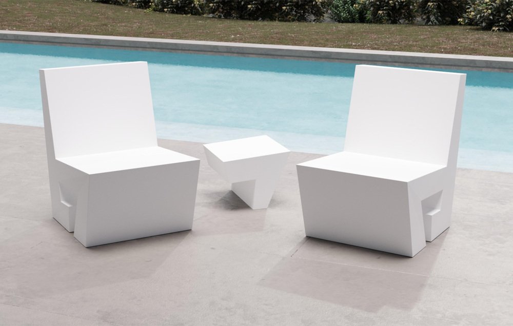 Quarry Outdoor Lounge Chair by Andrea Giomi