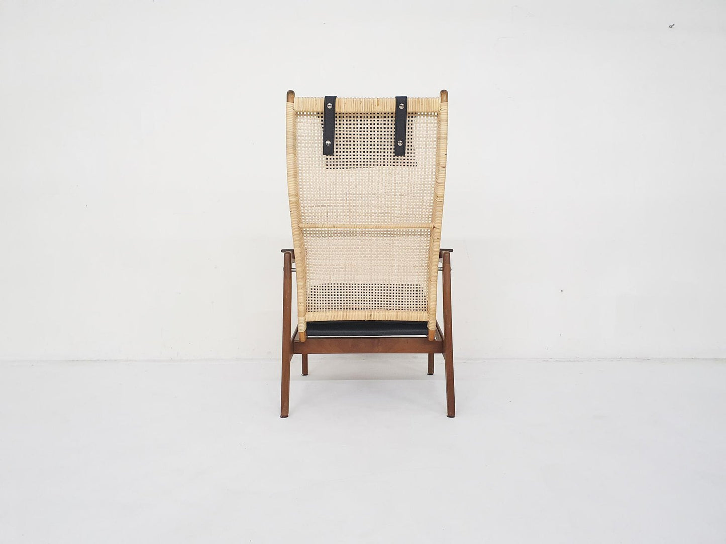 Rattan and Leather High-Back Lounge Chair by P. J. Muntendam for Gebrüder Jonkers, Netherlands, 1950s