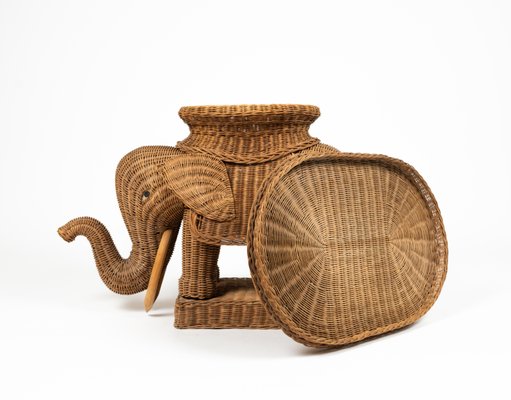 Rattan & Wicker Elephant Coffee Table in the style of Vivai Del Sud, Italy, 1960s-LYQ-1732632