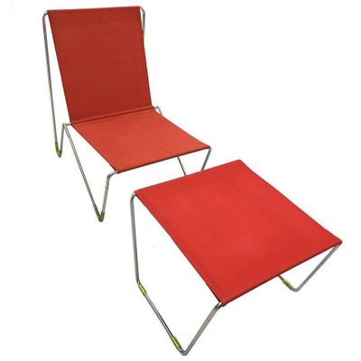 Red Bachelor Chair with Stool by Verner Panton for Fritz Hansen, Set of 2-UCH-1224718